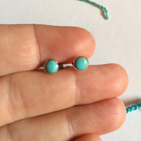 💙 Blue Dreamcatcher Bracelet + Earrings 💙 - Picture 8 of 9